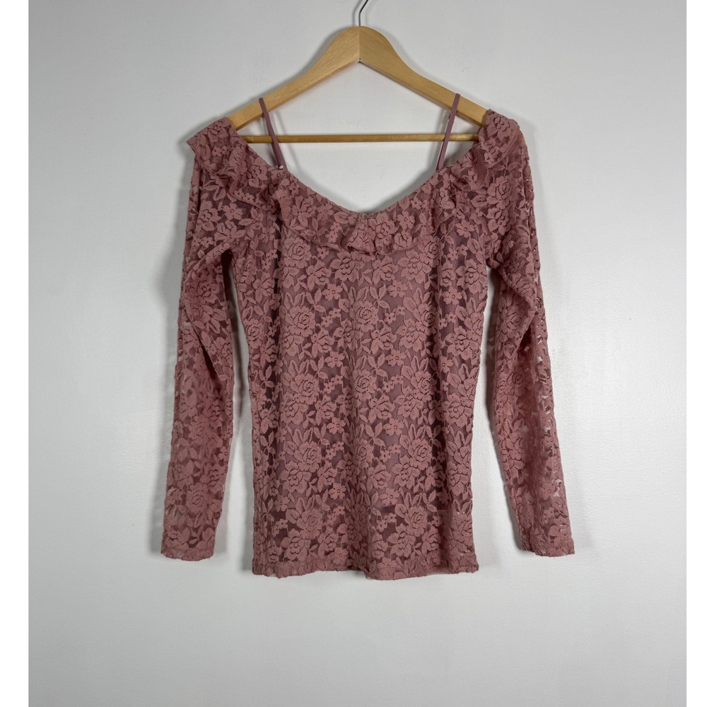 Coquette BKE Boutique Women Medium Lace Top Mauve Ruffle Off Shoulder Sleeve